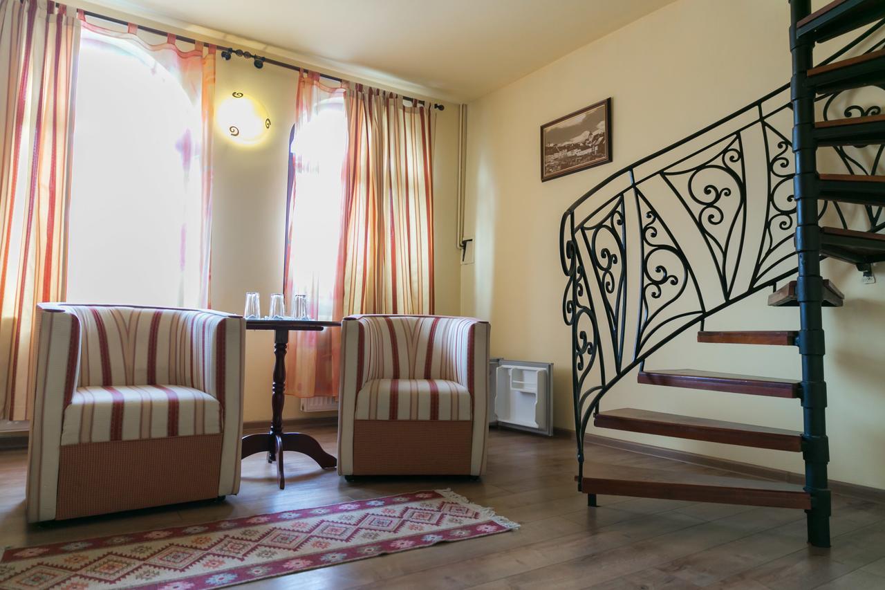 Hotel Transilvania سيفِسوارا المظهر الخارجي الصورة